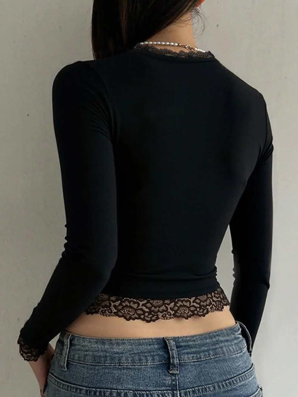 S4ad9a73d04c24e04bcd0e5120dfce399V.webp 2000s Graphic T Shirt Vintage Fairy Grunge Women Autumn Lace Trim Long Sleeve Slim Fits Tops y2k Clothes Basic Harajuku Tees